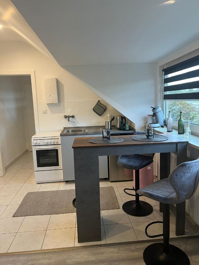25 Qm Ferienwohnung Neuss Furth المظهر الخارجي الصورة